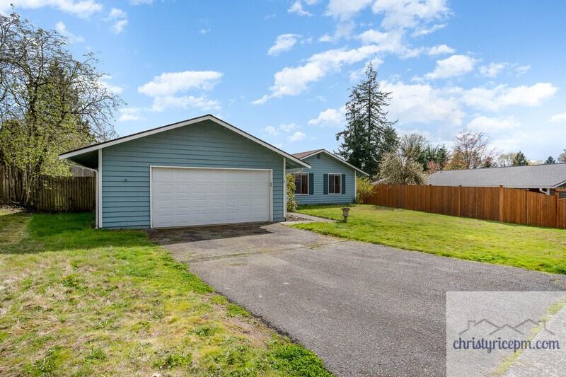 2107 Se 21st Ct - Photo 3 of 29