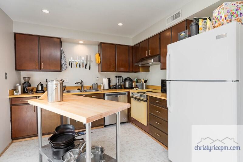 2107 Se 21st Ct - Photo 6 of 29