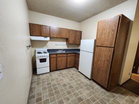 P201J - Photo 1 of 1