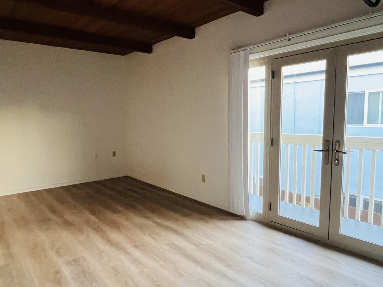 349 Playa Del Sur Street - Photo 2 of 37