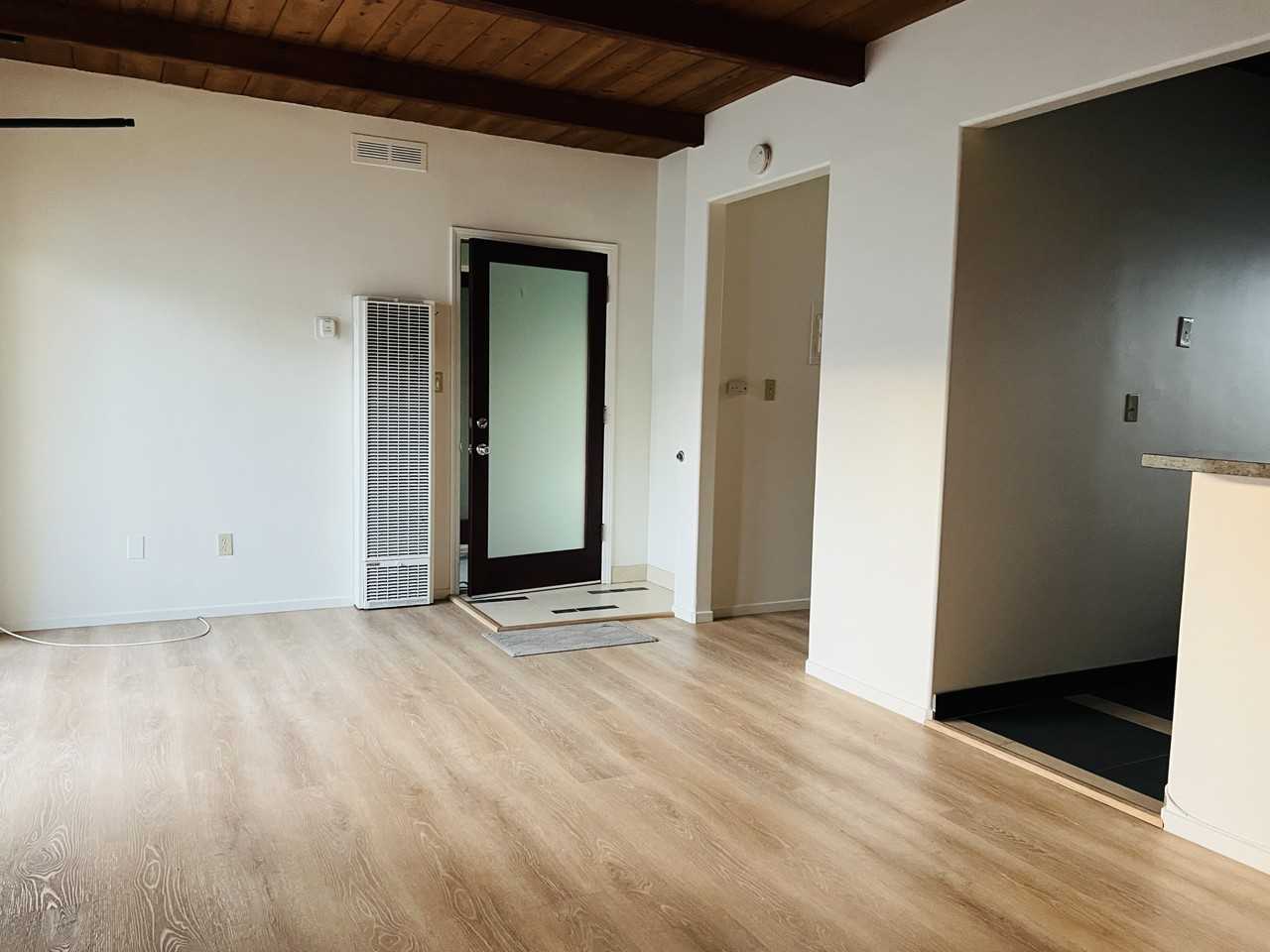 349 Playa Del Sur Street - Photo 7 of 37