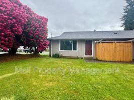 featured image of 919 N Harding Rd #3