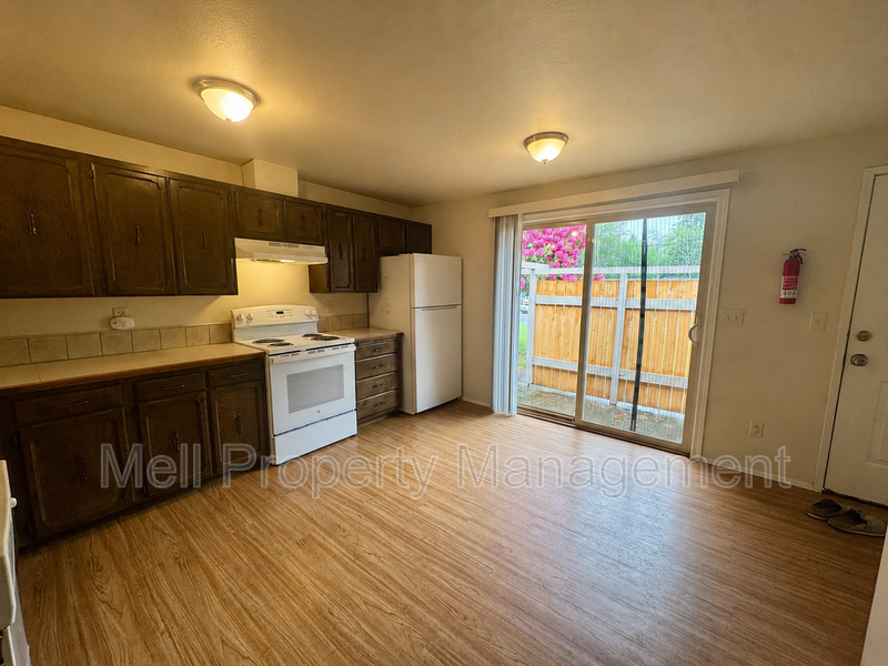 919 N Harding Rd #3 - Photo 3 of 13