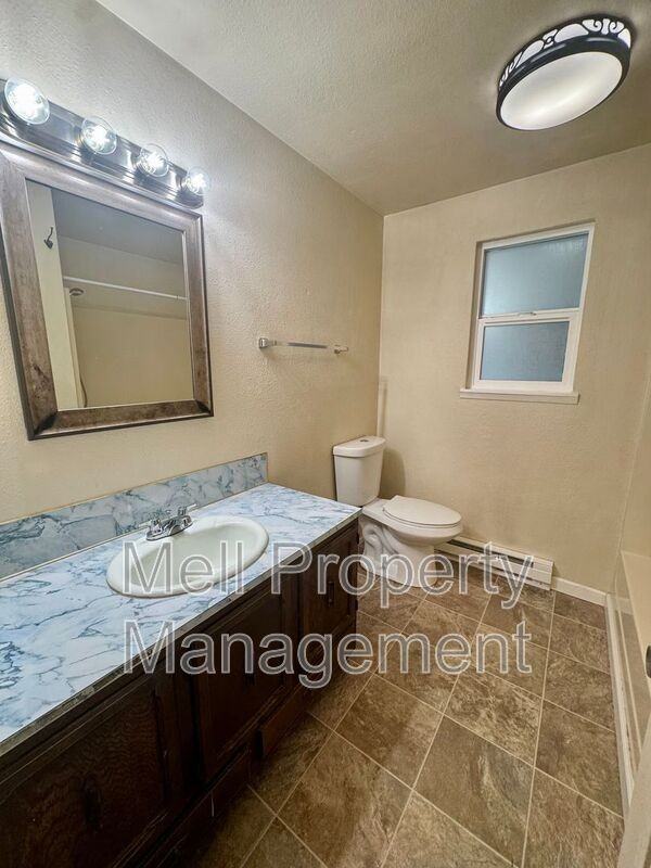 919 N Harding Rd #3 - Photo 7 of 13