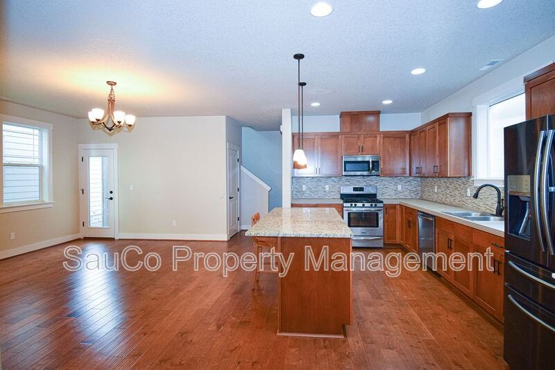 14983 Nw Cosmos St - Photo 2 of 22