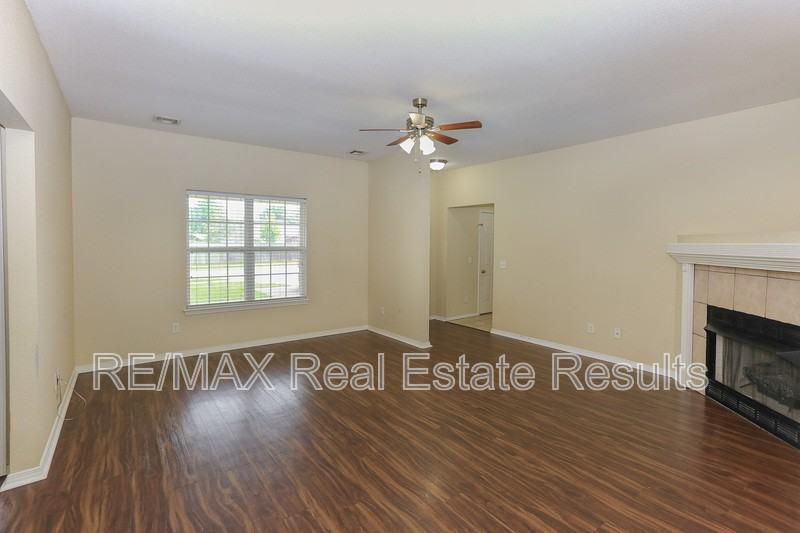 2505 Sw 20th St - Photo 6 of 32