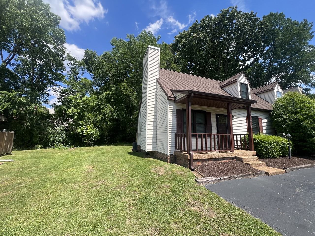 1413 Quail Run - Photo 2 of 21