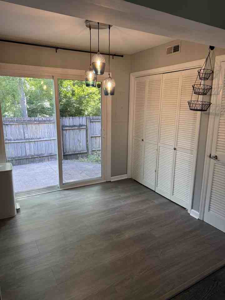 1413 Quail Run - Photo 3 of 21