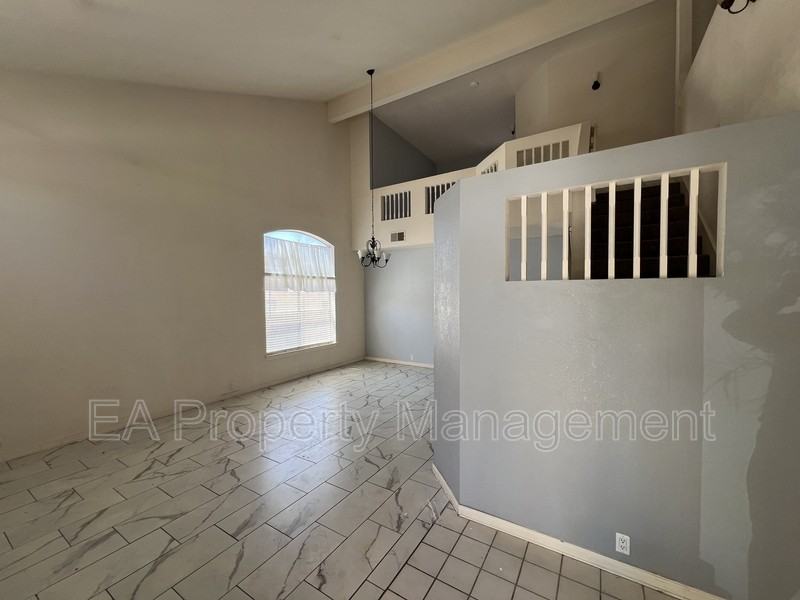 4009 Pasaje Pl Nw - Photo 2 of 19