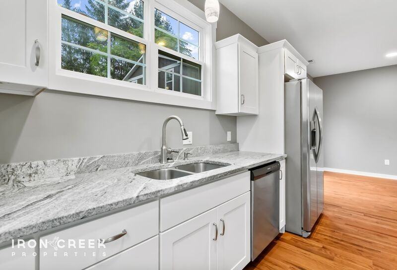 864 Sand Hill Rd - Photo 7 of 30