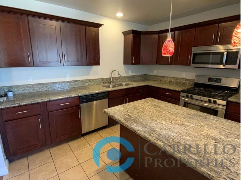 1113 Flamingo Ave - Photo 5 of 18
