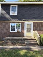 featured image of 1706 Carolina St E #A