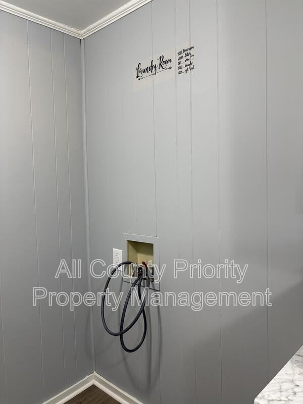 1706 Carolina St E #A - Photo 7 of 15