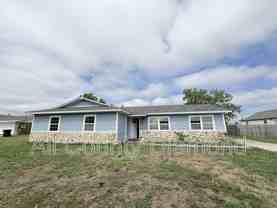 175 N Berthe Ave - Photo 1 of 1