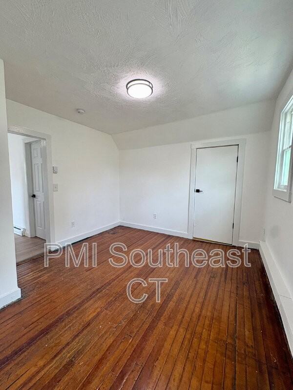 7 Griswold Ct #3 - Photo 4 of 12