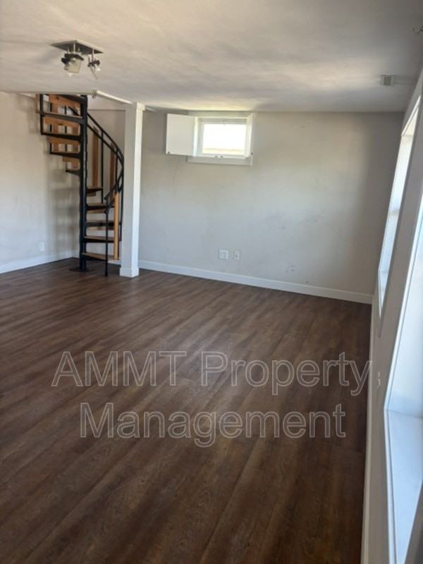2918 Johnson Ave Nw - Photo 4 of 8