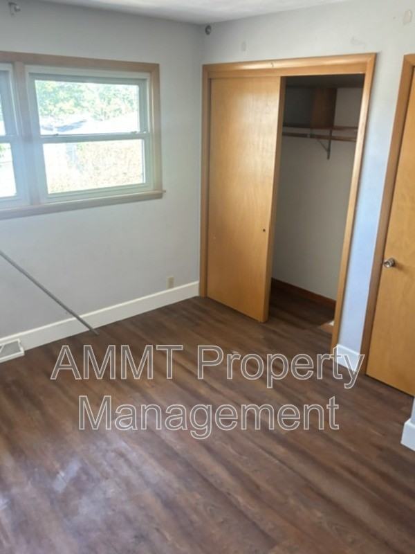 2918 Johnson Ave Nw - Photo 7 of 8