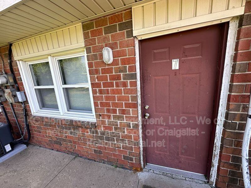 13428 Spring St #7 - Photo 3 of 20