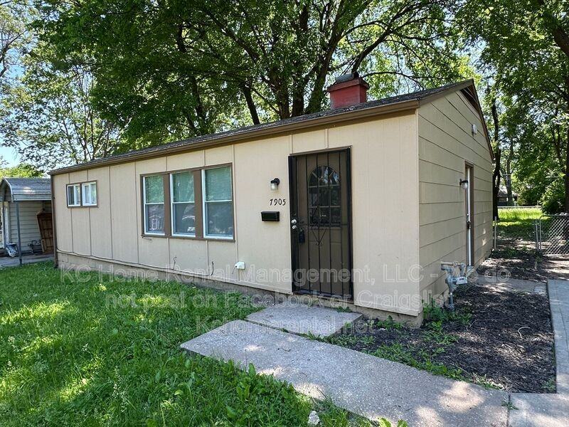 7905 E 112th St - Photo 2 of 29