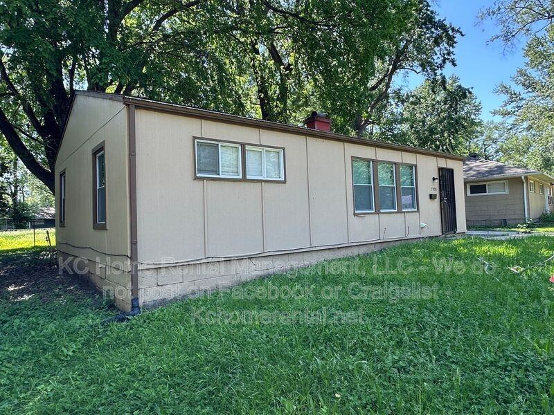 7905 E 112th St - Photo 4 of 29
