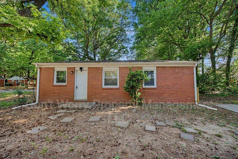 419 Hobson St - Photo 2 of 7