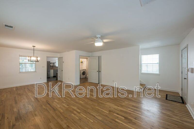 1453 Chipley St Ne - Photo 7 of 22