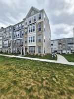 featured image of 648 Brookwood Glen Ter #B