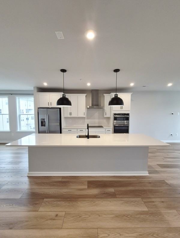 648 Brookwood Glen Ter #B - Photo 3 of 50