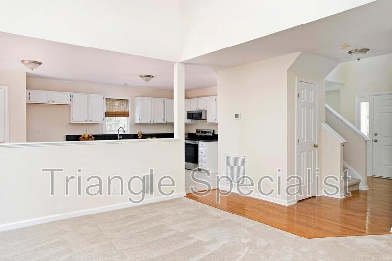 100 Connelly Springs Pl - Photo 4 of 26