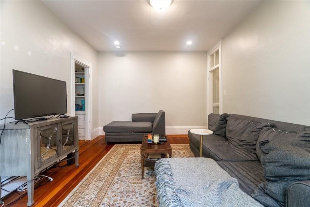 862 Huntington Ave #2 - Photo 2 of 24