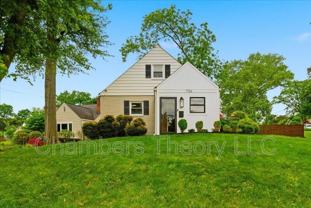 7126 Roosevelt Ave - Photo 1 of 1