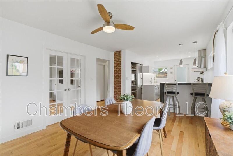 7126 Roosevelt Ave - Photo 7 of 39
