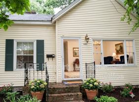 444 N Broadway - Photo 1 of 1