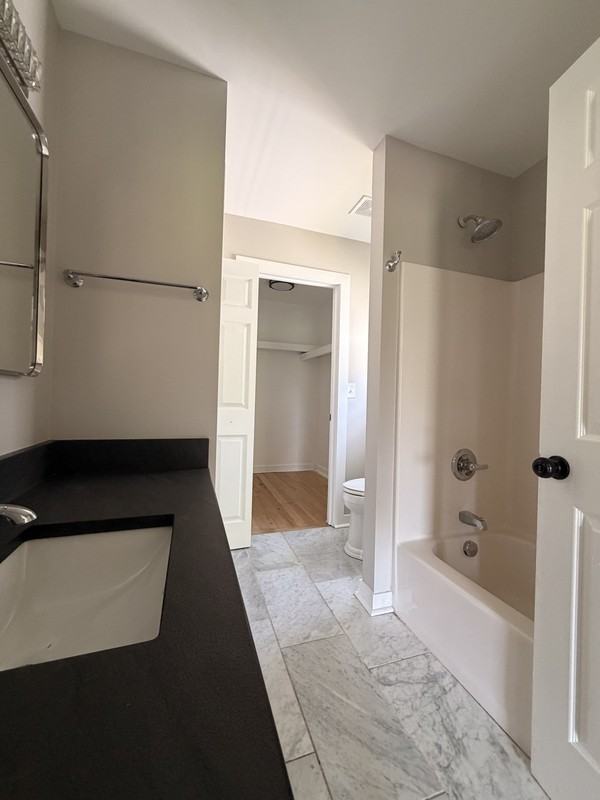 16823 Stahelin Ave - Photo 5 of 13