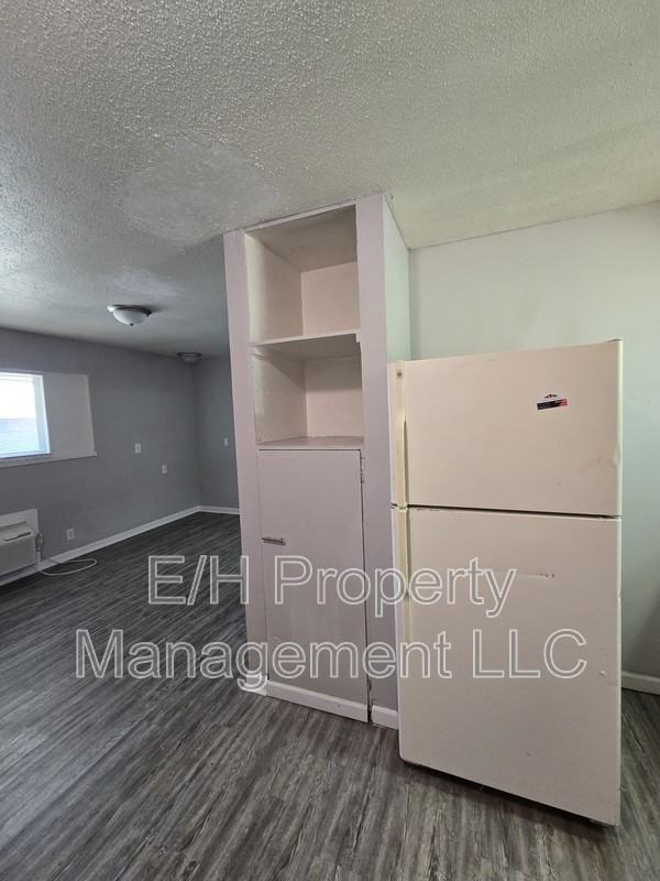 1916 S Broadway Ave #42 - Photo 5 of 9