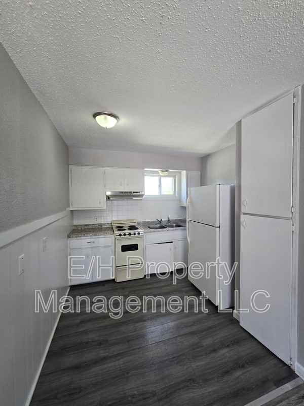 1924 S Broadway Ave #32 - Photo 4 of 12