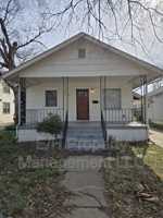 featured image of 526 N Martinson St