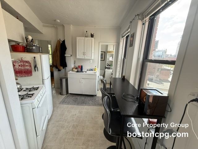 24 Stillman St #5R - Photo 5 of 11