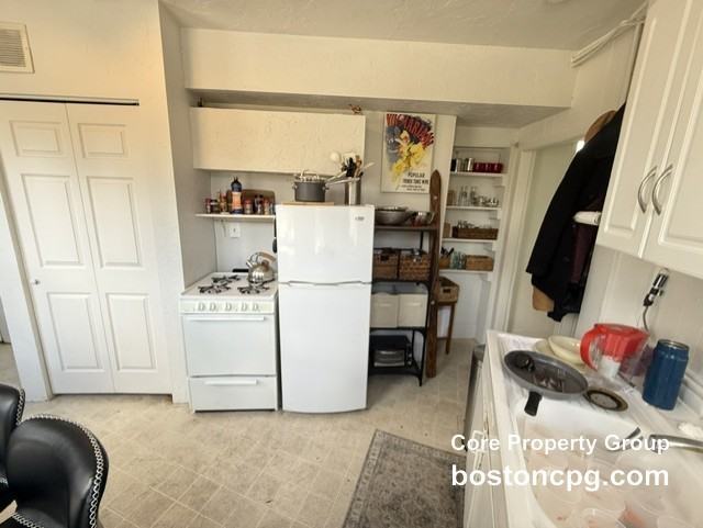 24 Stillman St #5R - Photo 7 of 11