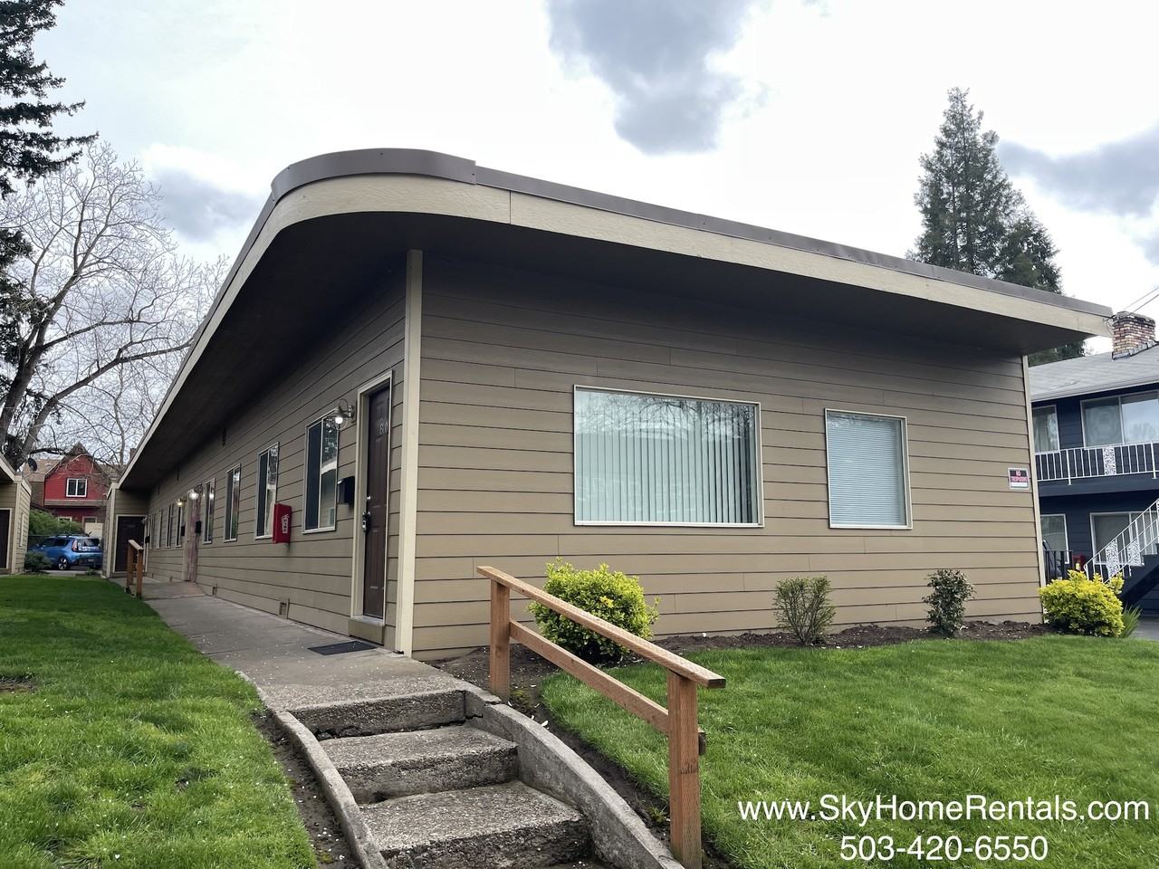 822 14th Street Northeast - Photo 2 of 11