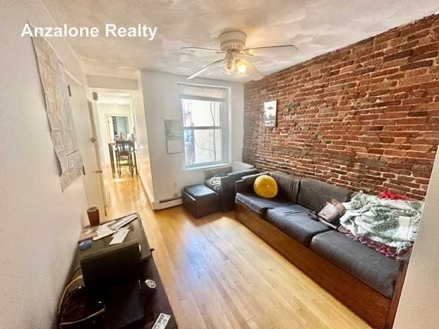 19 Margaret St #3 - Photo 5 of 10