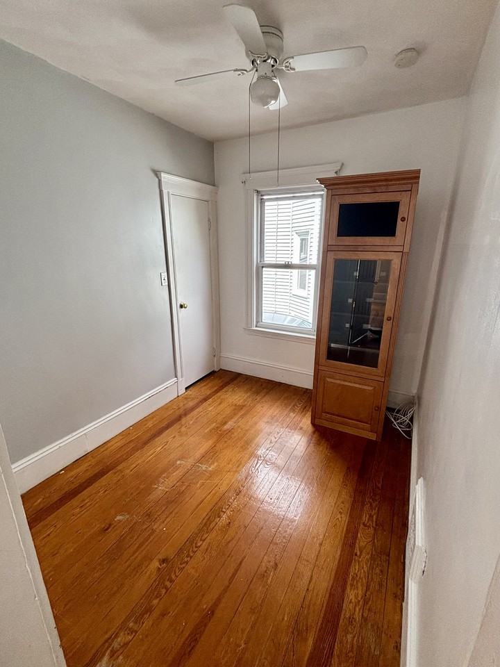 492 Main St #492 - Photo 5 of 6