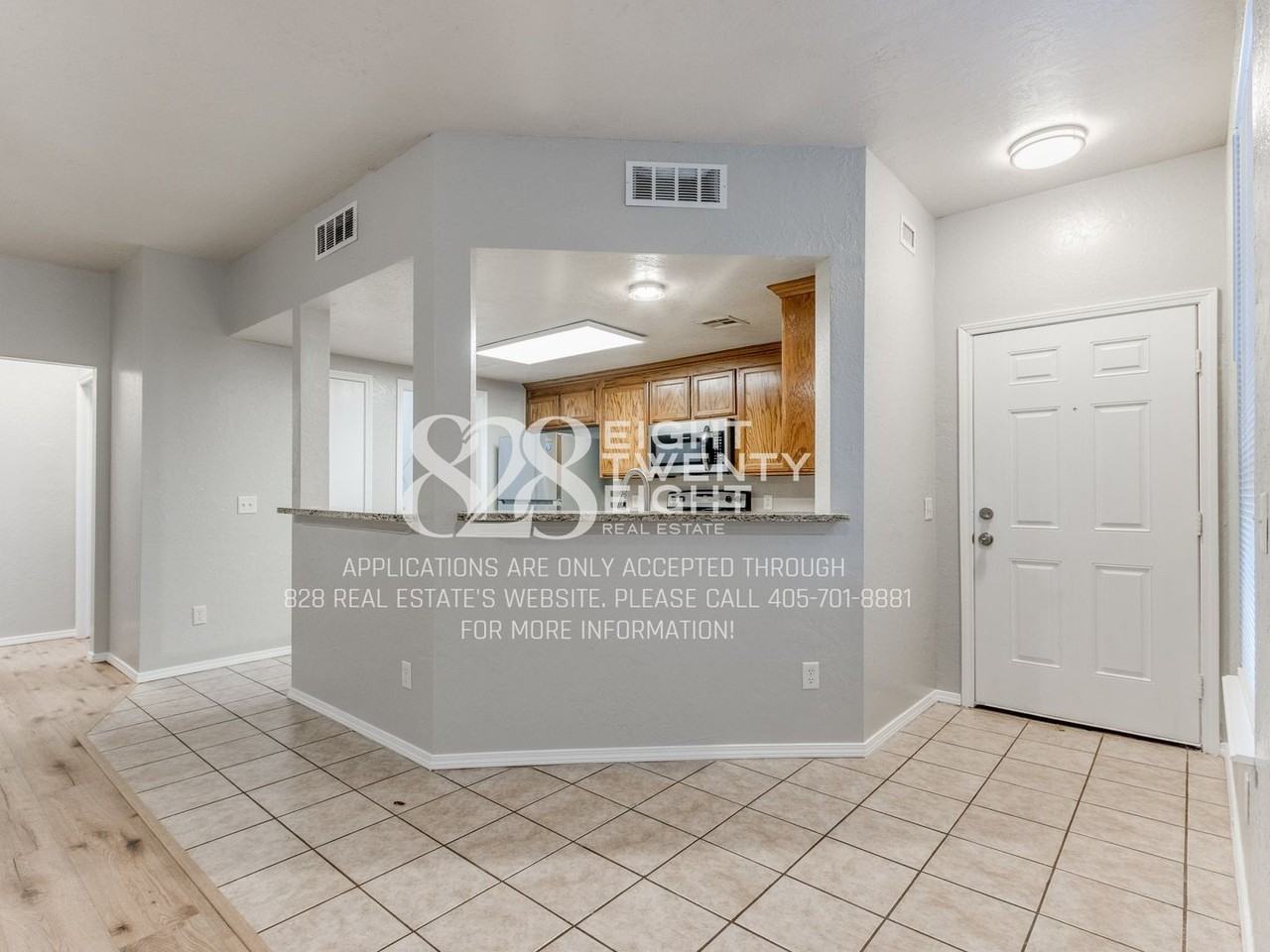 2920 2920 Oak Tree Ave - 2928 Oak Tree Ave. - Photo 6 of 41