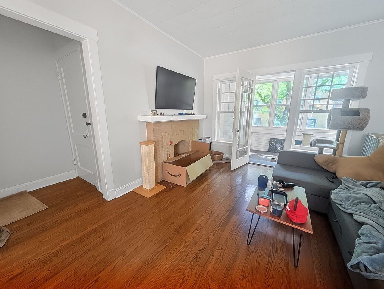 1304 W Rosemont Ave - Photo 3 of 25