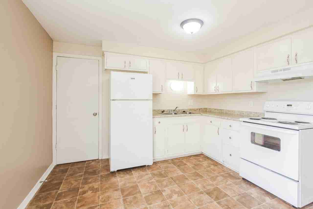 10431 Chris Dr - Photo 6 of 15