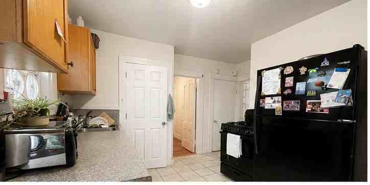 83 Arsenal St - Photo 2 of 6