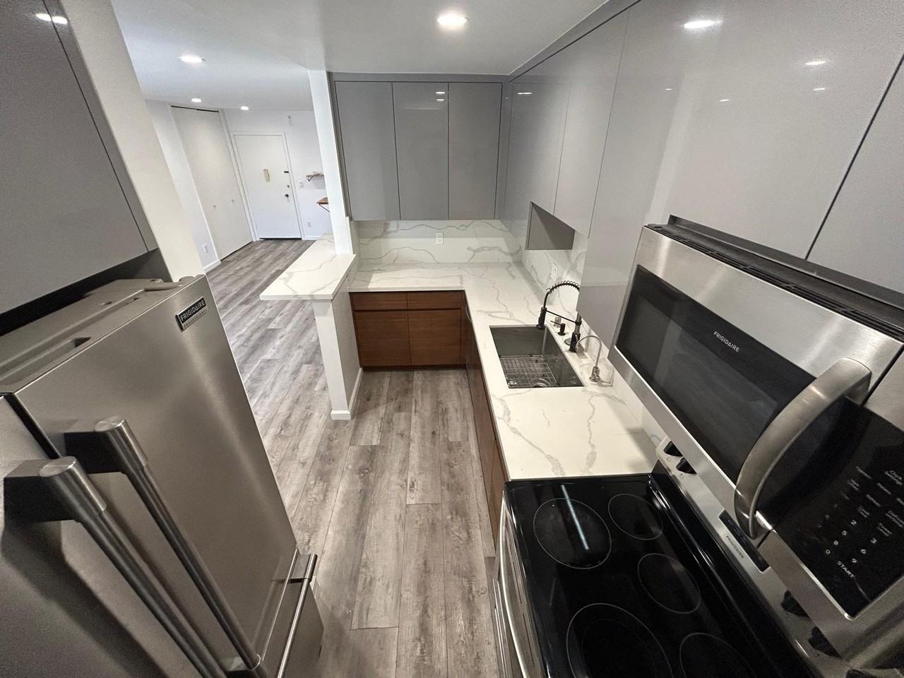 4255 W 5th St Apt 205 #205 - Photo 3 of 10