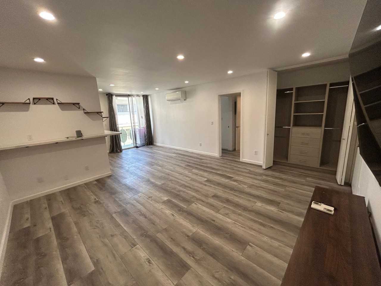 4255 W 5th St Apt 205 #205 - Photo 5 of 10