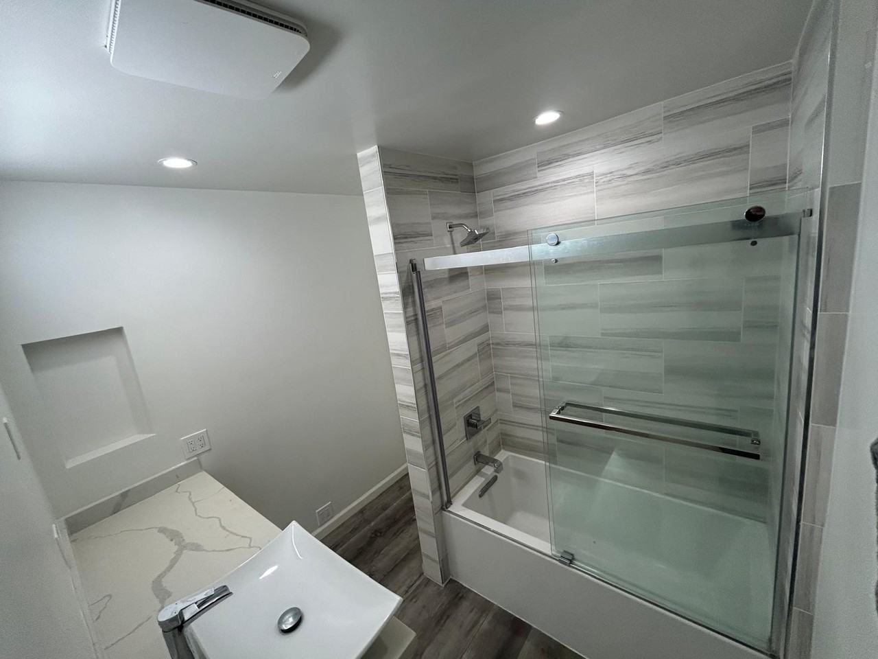 4255 W 5th St Apt 205 #205 - Photo 7 of 10