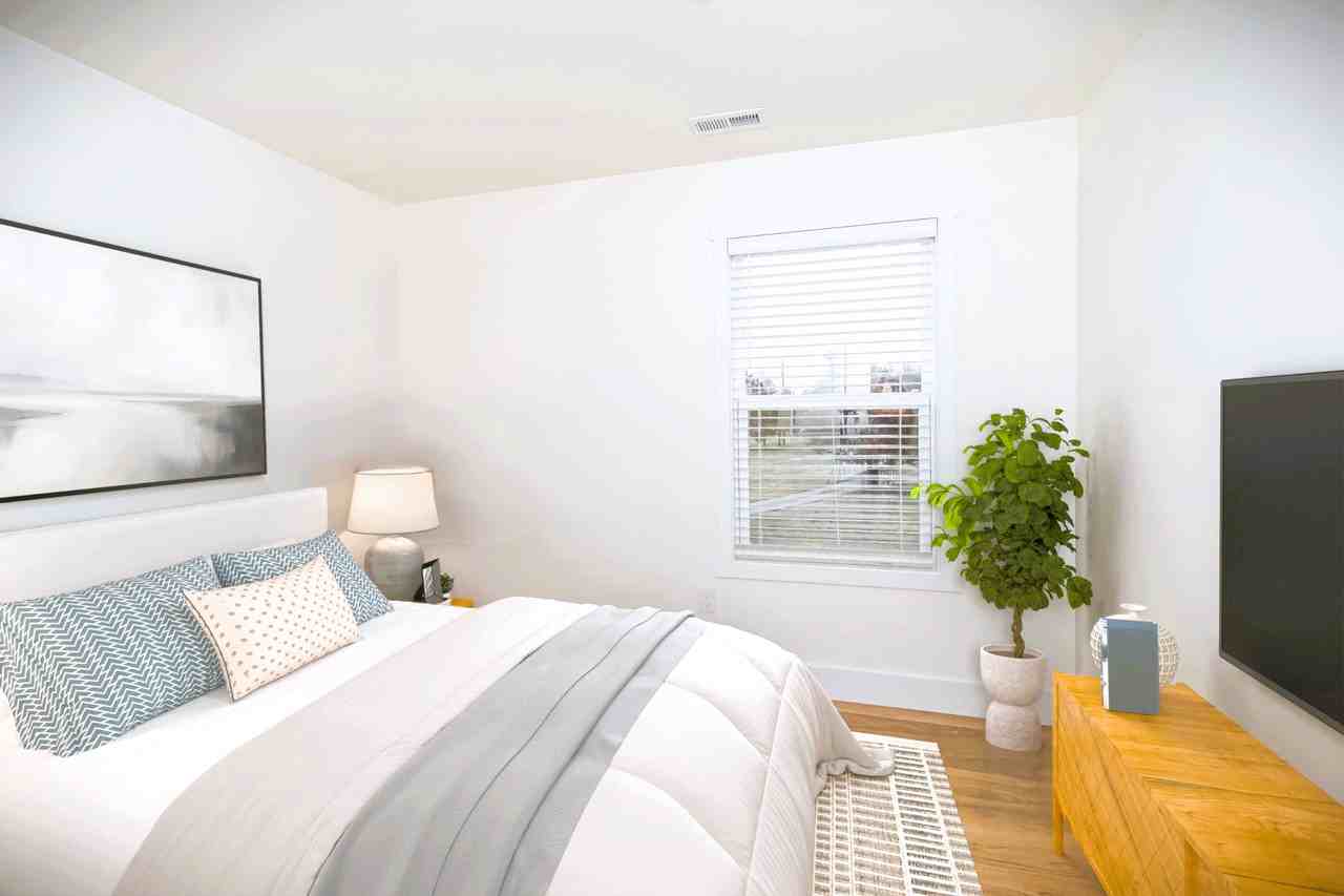 7302 Acorn Valley Lane - Photo 5 of 18